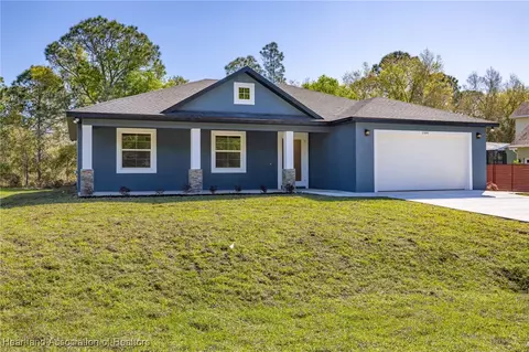2300 N Monterey Rd, Avon Park, FL 33825