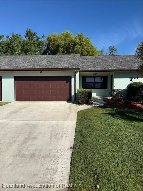1024 W Lake Damon Dr, Avon Park, FL 33825
