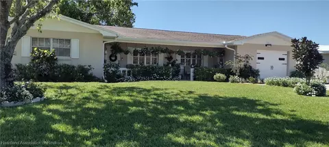 2641 Kingswood Dr, Sebring, FL 33870