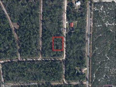 728 Fulton St, Lake Placid, FL 33852