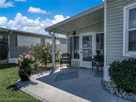 3147 Delaware Ave, Sebring, FL 33870 photo 2