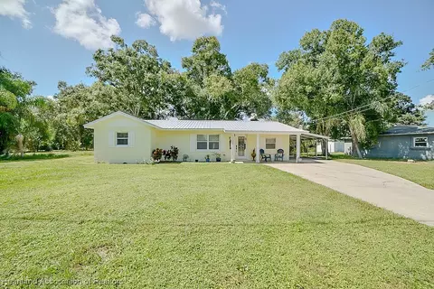 1725 Circle Dr, Lake Placid, FL 33852
