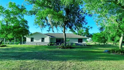 315 Sirena Dr, Lake Placid, FL 33852