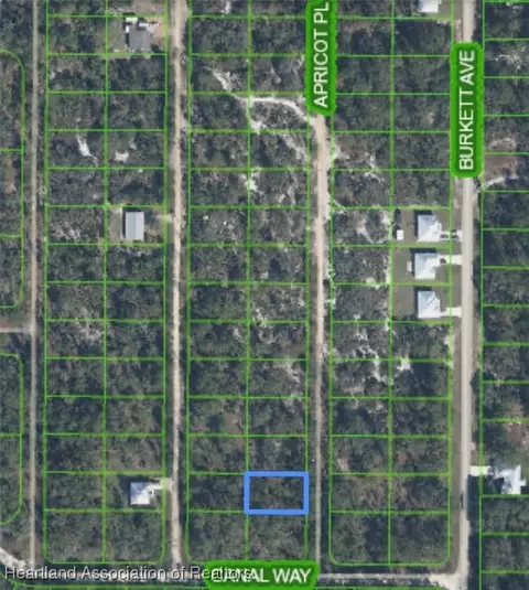 6809 Apricot Pl, Sebring, FL 33875