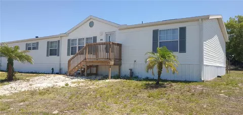 85 Recreation Dr, Venus, FL 33960