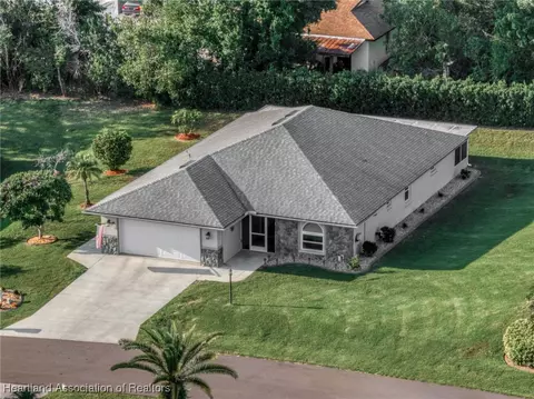 101 Grandview Blvd, Lake Placid, FL 33852
