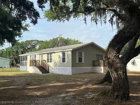 7715 Spivey Ln, Sebring, FL 33876