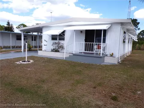 2816 Roger St, Sebring, FL 33872 photo 1