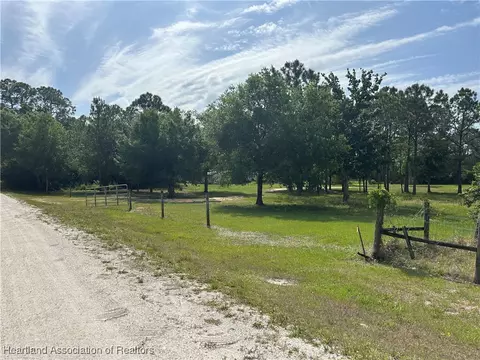 113 Farm Ln, Sebring, FL 33876 photo 5