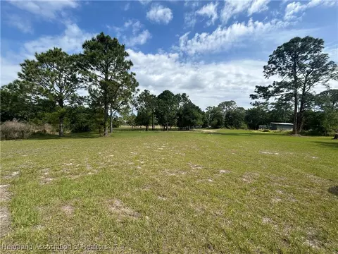 113 Farm Ln, Sebring, FL 33876