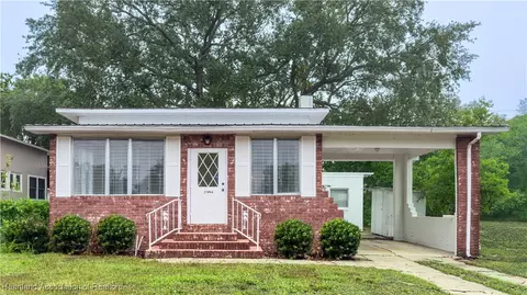 2384 Lakeview Dr, Sebring, FL 33870