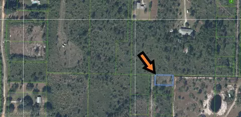 1000 S Saddle Dr, Lorida, FL 33857 photo 2