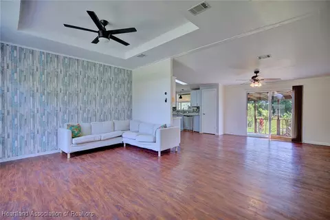 3201 Pamela Dr, Lorida, FL 33857 photo 5