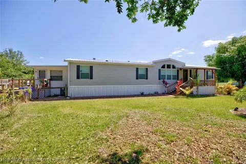 3201 Pamela Dr, Lorida, FL 33857 photo 2