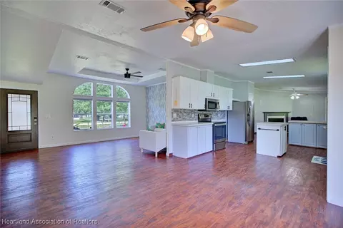 3201 Pamela Dr, Lorida, FL 33857 photo 7