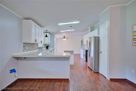 3201 Pamela Dr, Lorida, FL 33857 photo 11