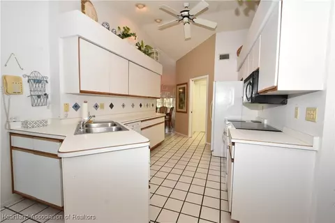 4310 Duffer Loop, Sebring, FL 33872 photo 13