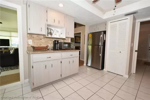 4201 Duffer Loop, Sebring, FL 33872 photo 12