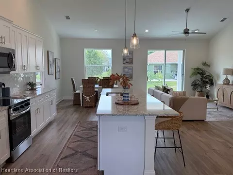 4960 San Ignacio Dr, Sebring, FL 33872 photo 5