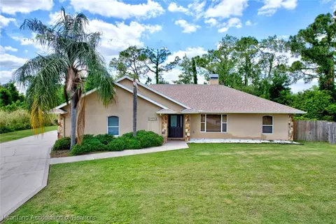 537 Claremont Ave, Lake Placid, FL 33852