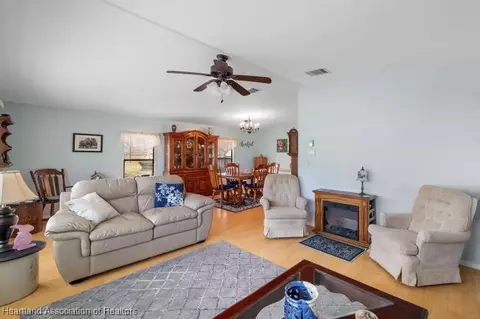 475 Hickory Ridge Dr, Sebring, FL 33876 photo 11