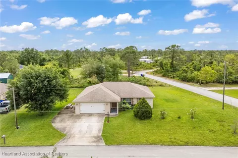 601 Coolidge Ave NE, Lake Placid, FL 33852