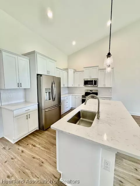 5279 Pebble Beach Dr, Sebring, FL 33872 photo 11