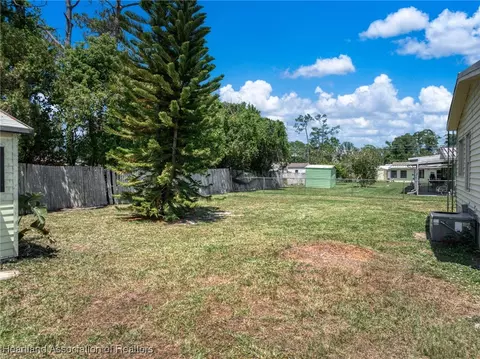 205 Pine Tree Ln, Sebring, FL 33872 photo 17