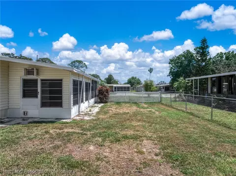 205 Pine Tree Ln, Sebring, FL 33872 photo 9