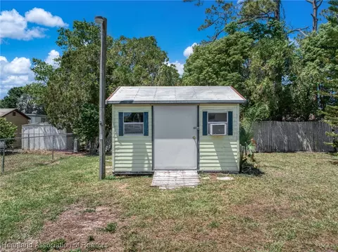 205 Pine Tree Ln, Sebring, FL 33872 photo 16