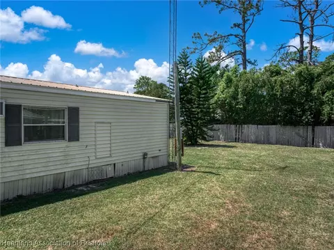 205 Pine Tree Ln, Sebring, FL 33872 photo 7