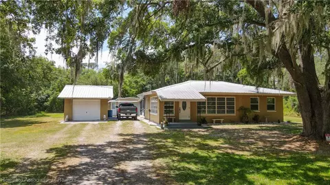 434 Leahy Ave, Lake Placid, FL 33852