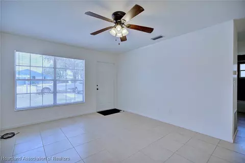 2015 Colmar Ave, Sebring, FL 33870 photo 4