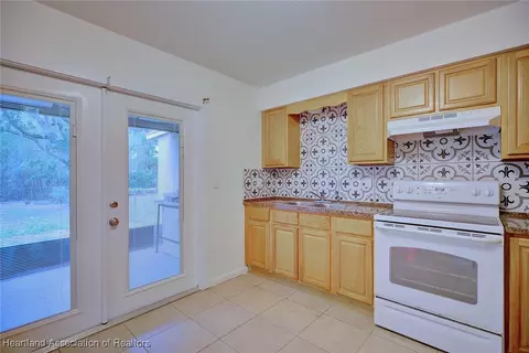 2015 Colmar Ave, Sebring, FL 33870 photo 10