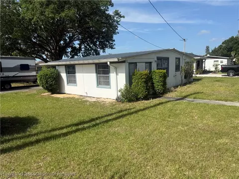 1543 Killarney Dr, Sebring, FL 33870 photo 2
