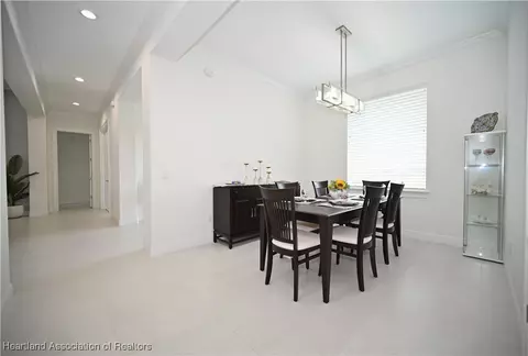 3000 Osprey Point Cir, Sebring, FL 33875 photo 8