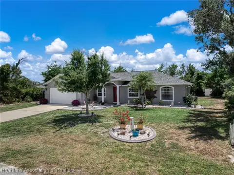 4701 Cooper Dr, Sebring, FL 33872