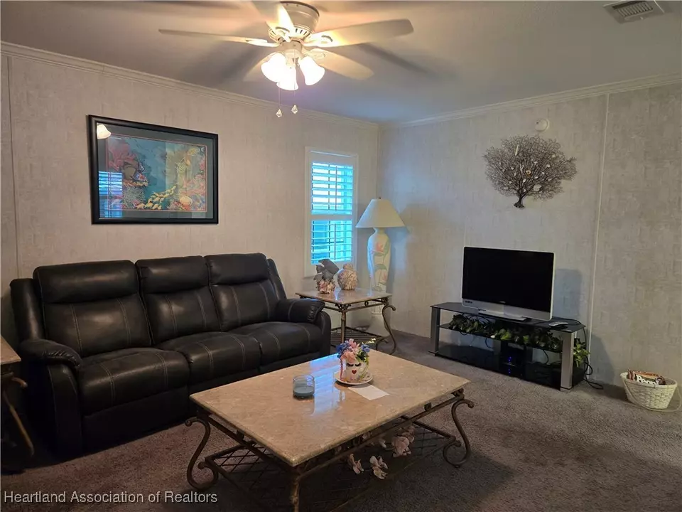  303 Yellow Willow St, Sebring, FL 33870 photo 6