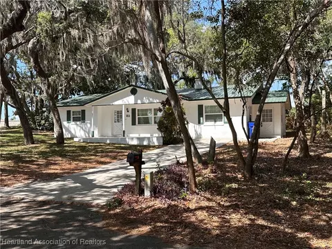 82 Lake Byrd Blvd, Avon Park, FL 33825