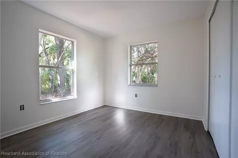 Bedroom - 2652 Dolphin Dr, Sebring, FL 33870 photo 1 of 4