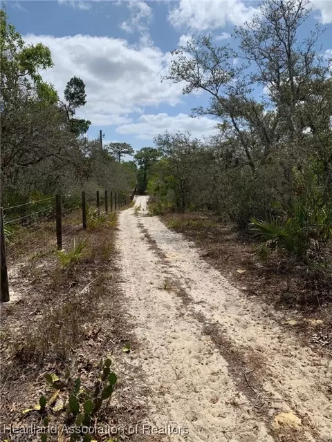 1986 Hurst Rd, Sebring, FL 33870 photo 5