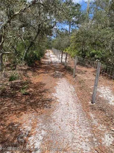 1986 Hurst Rd, Sebring, FL 33870