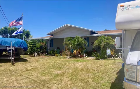 2135 SE 35th Ln, Okeechobee, FL 34974