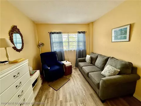 Bedroom - 2131 Lakeview Drive 308, Sebring, FL 33870 photo 1 of 2
