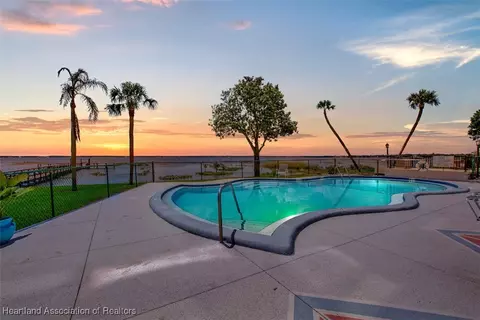 Exterior - 2131 Lakeview Drive 308, Sebring, FL 33870 photo 1 of 1