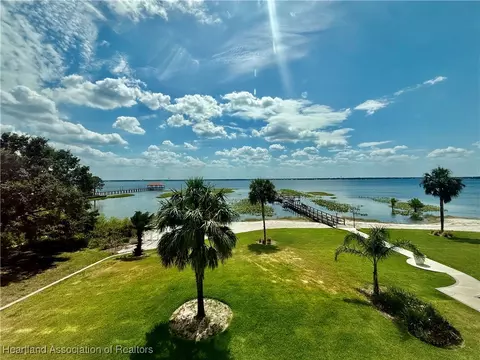 View/Area - 2131 Lakeview Drive 308, Sebring, FL 33870 photo 4 of 8