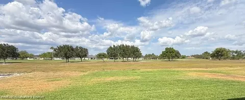 5273 Pebble Beach Dr, Sebring, FL 33872 photo 3