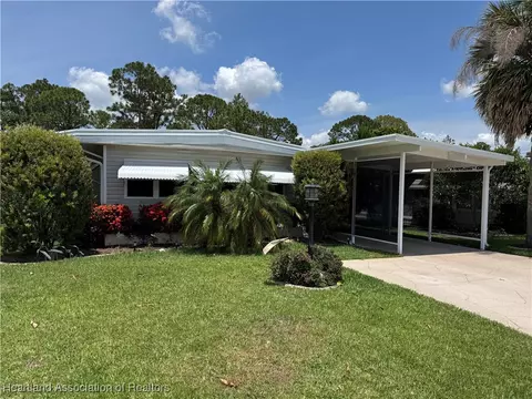 2556 Georgia St, Sebring, FL 33870