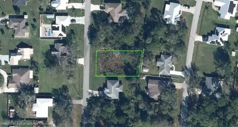 4600 Higson Ave, Sebring, FL 33875