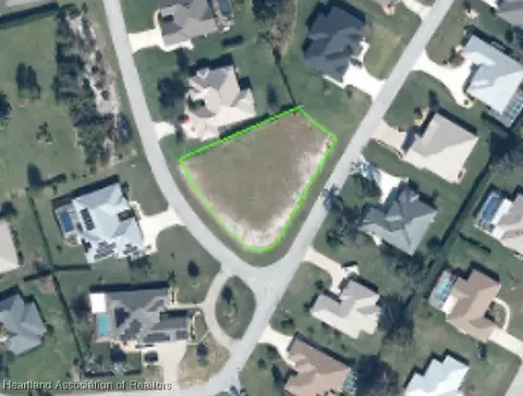 2719 Island Dr, Sebring, FL 33872 photo 2